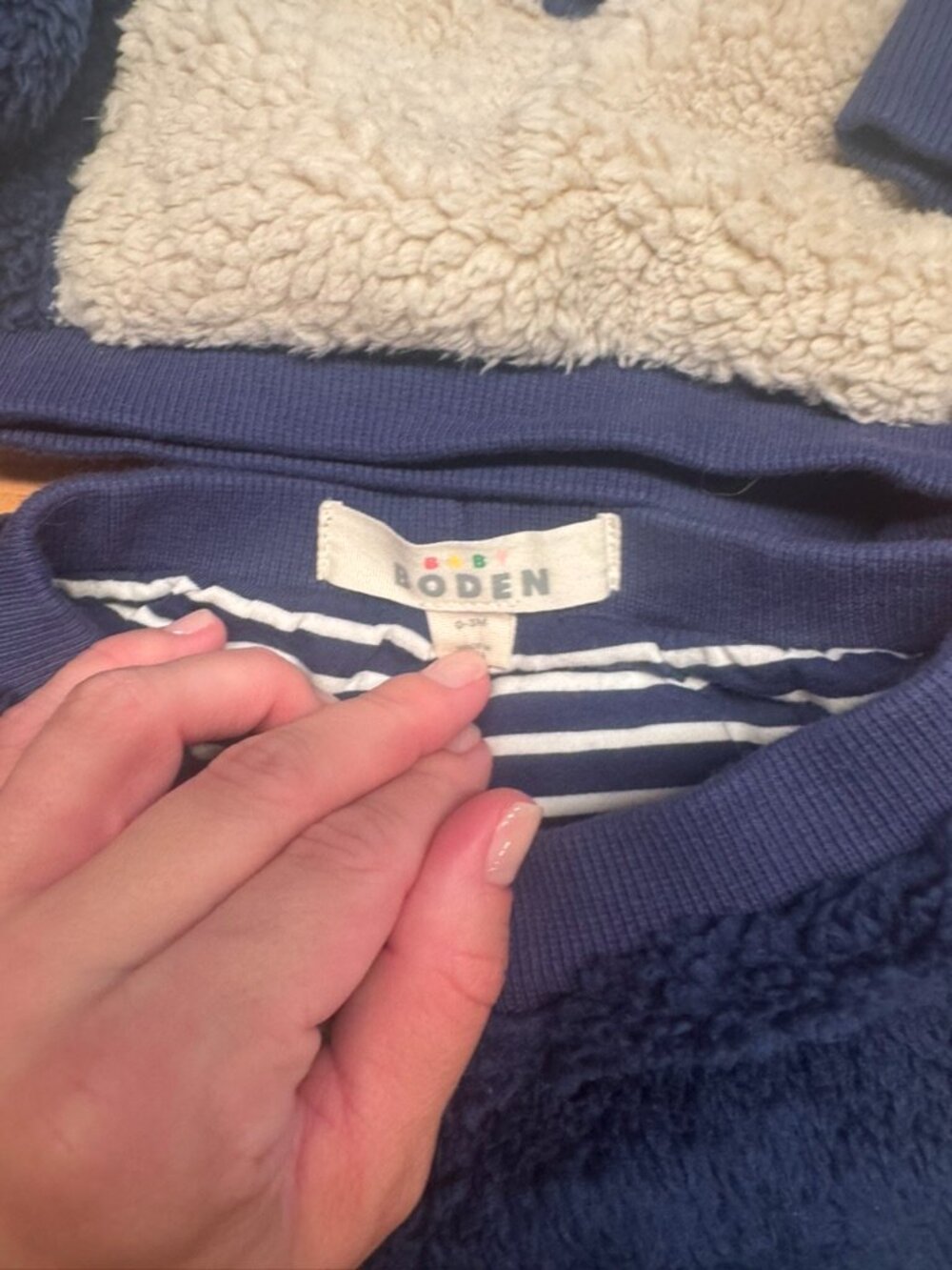 Boden Novelty Borg Sweatshirt Set Navy Penguin Never Worn 3-6 Months - Picture 5 of 7